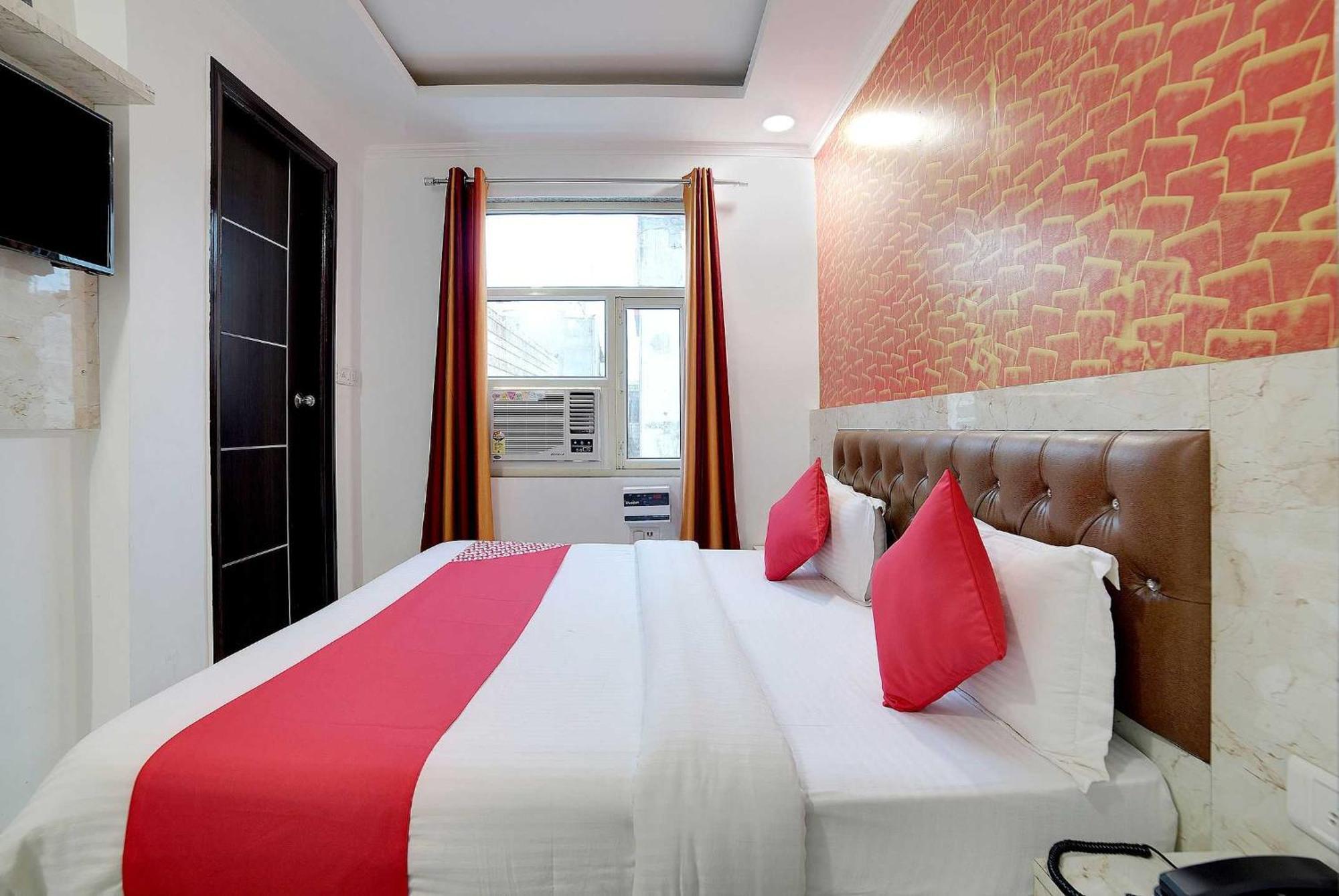 Hotel O Kanak Palace Nuova Delhi Esterno foto